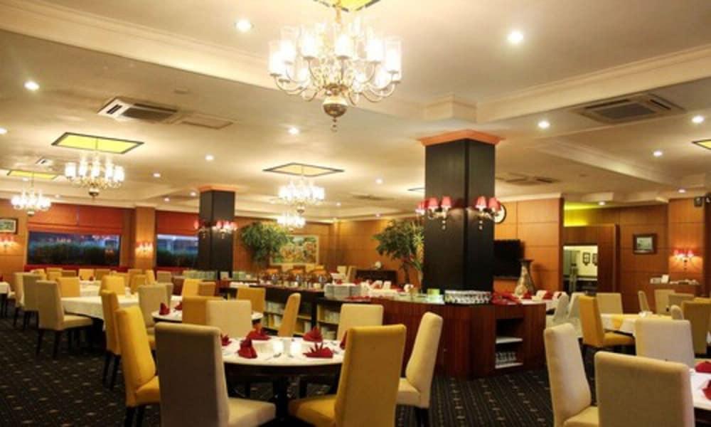 Bumi Senyiur Hotel Samarinda Exteriér fotografie